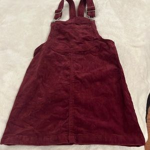 Girls corduroy dress overall’s with front pocket size 7/8